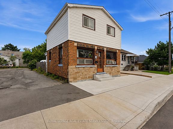 3rd image of 1819 Main St E