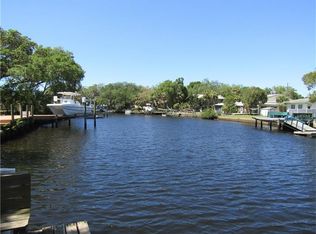 5550 Essex Way, New Port Richey, FL 34652