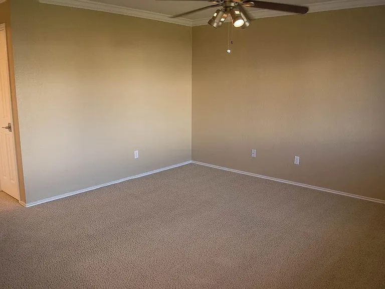 1708 Darjeeling Dr — Photo 8
