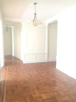 Rented by R New York | media 10