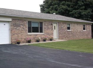 1820 Doris Dr, Martinsville, IN 46151