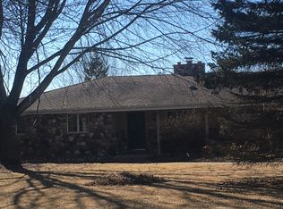 1286 Trailway Ct, Grafton, WI 53024