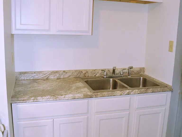522 W McMicken Ave #2 — Photo 6