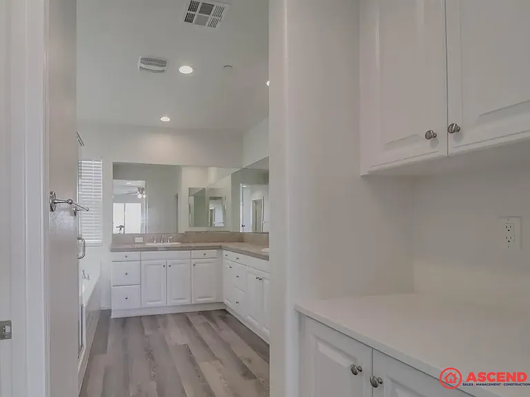 11610 Campus Park Dr — Photo 20