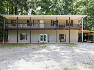 185 Hillshore Ct, Lavonia, GA 30553