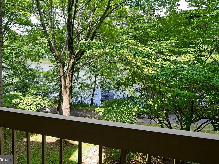 11108 Boathouse Ct #97 — Photo 9