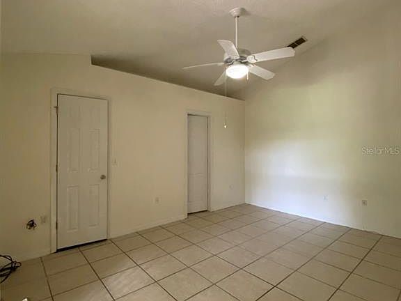 5th image of 67 Dorset Dr