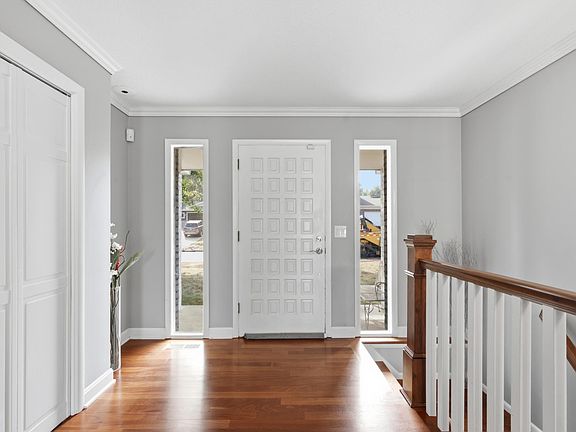 4th image of 7001 Lanham Ln