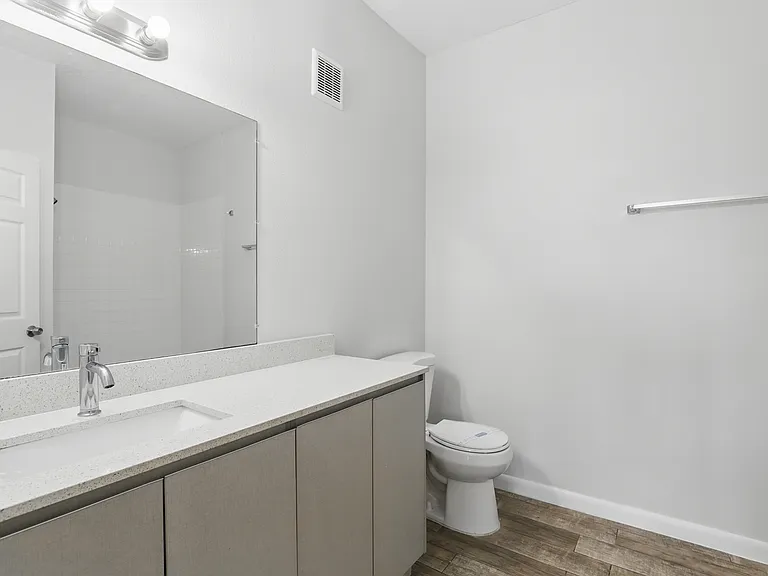 800 Isaacville Dr #210 — Photo 5