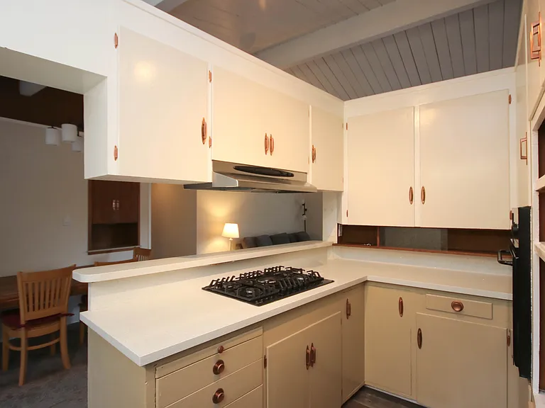 2455 Cooley Pl — Photo 13