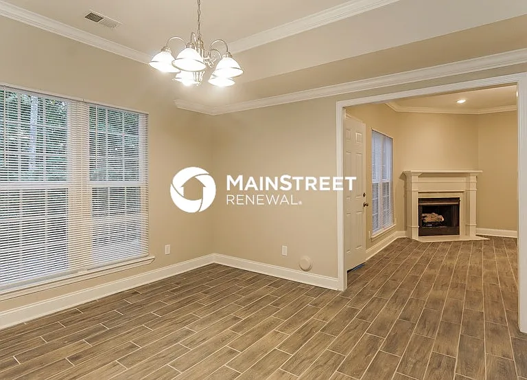 1325 Riverford Cir — Photo 5