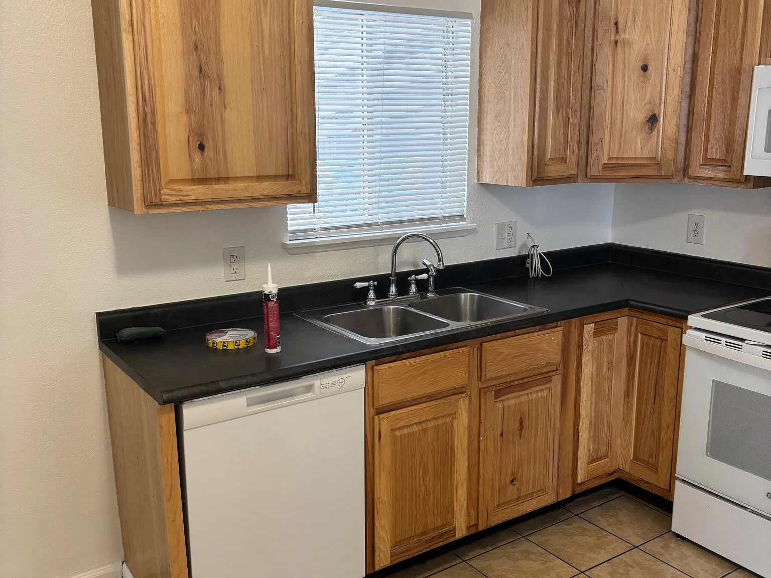 Cozy Single Unit in Pueblo | 3607 Sheffield Ln | $1700/mo | Avail. 9/15/2026 — Photo 3