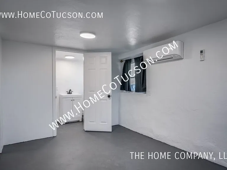 940 E Florita St — Photo 16