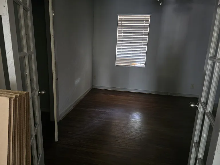 1009 N Preston St — Photo 9