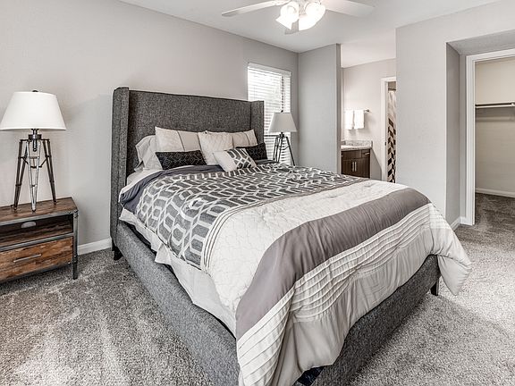 5th image of 695 Pineloch Dr #207-1