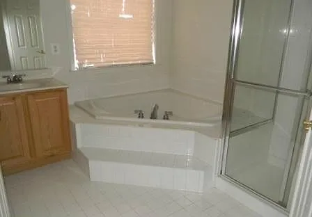 4262 Berkley Ct — Photo 3