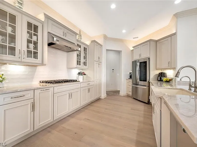 2542 Marquesa Royale Ln #6 — Photo 26