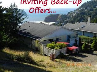 1030 Hillsdale St W, Tillamook, OR 97141