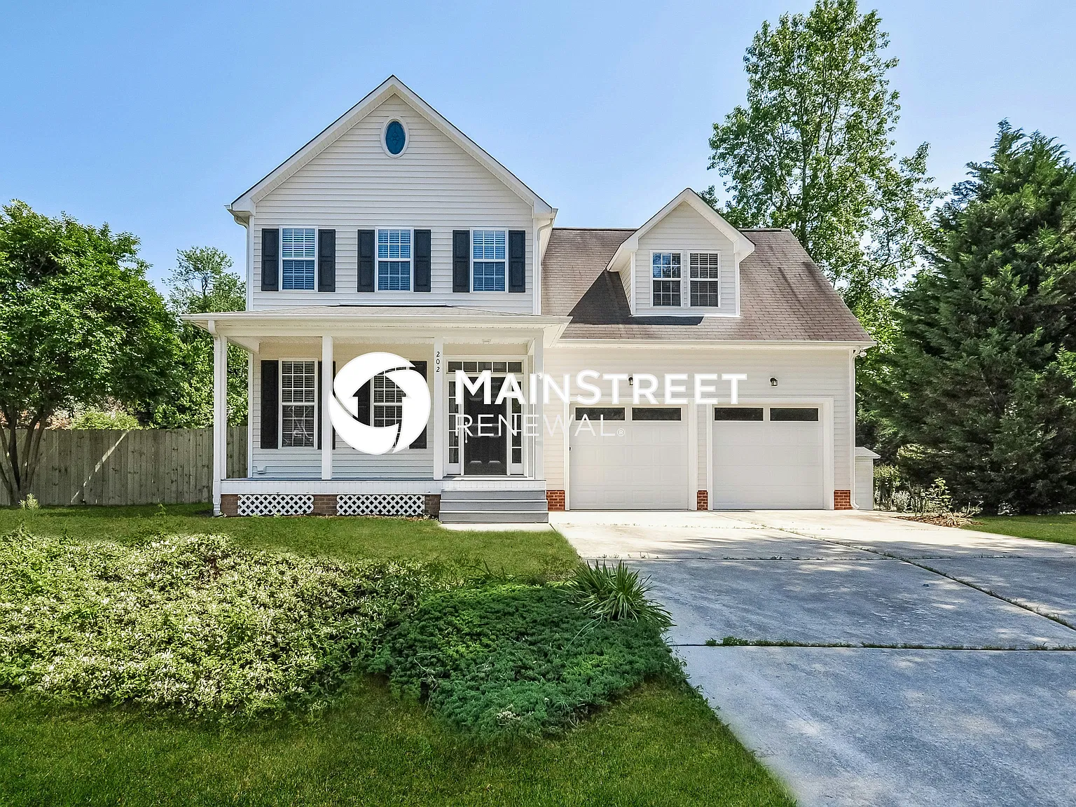 202 Galloway Dr — Photo 1