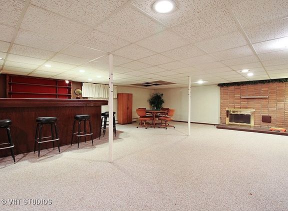 5th image of 615 Jonette Ave