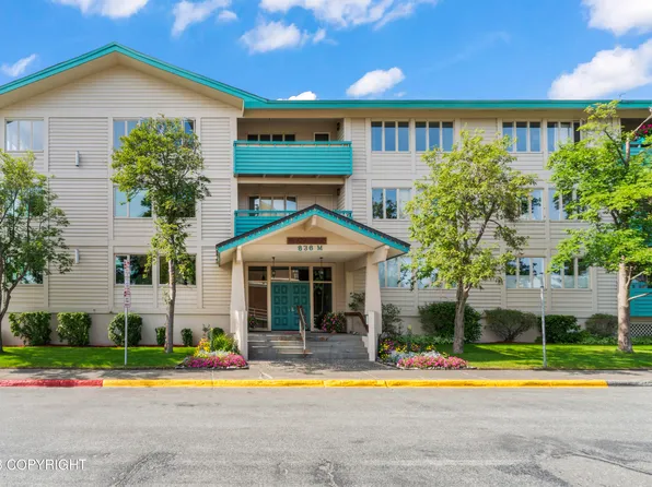 836 M St APT 301, Anchorage, AK 99501