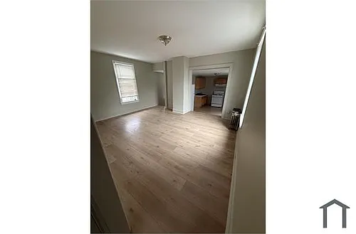 301 Cleveland Ave Photo 1