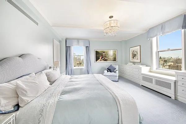 Sold by Halstead Real Estate | media 41