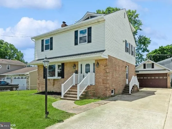 213 Buchanan Ave, Milmont Park, PA 19033