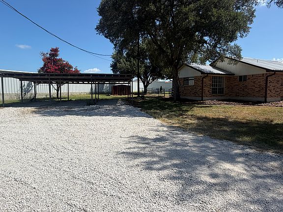 2nd image of 2401 Windy Hill Rd
