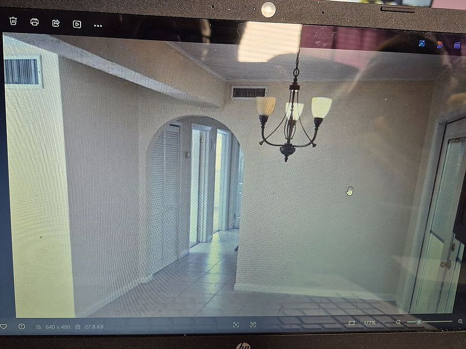 1st image of 1052 Cypress Ln
