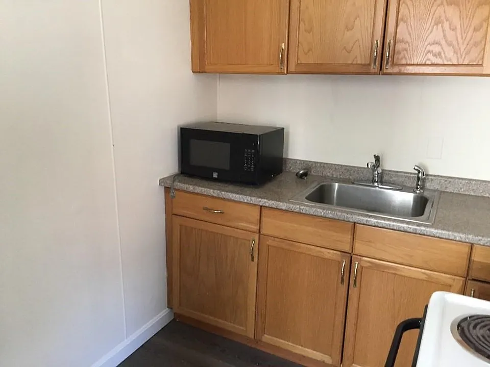 223 Harrison Ave #2