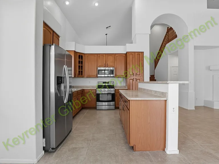 33958 N Barbara Dr — Photo 11