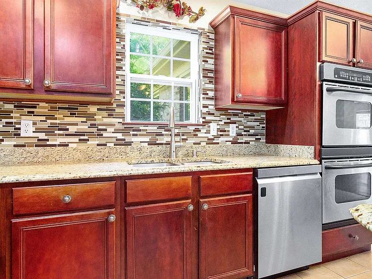 4626 Lincoln Pointe Dr — Photo 21