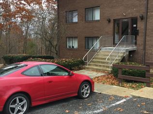 1503 Villa Dr APT F, Butler, PA 16001
