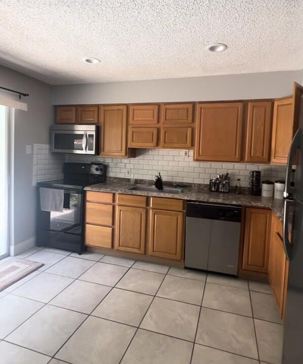 2nd image of 2813 Anne Street