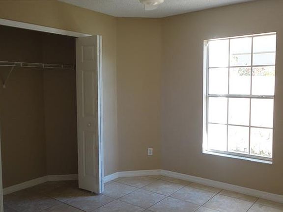 5th image of 2647 Walden Ct