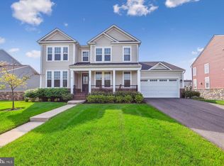 1009 Athena Dr SE, Leesburg, VA 20175