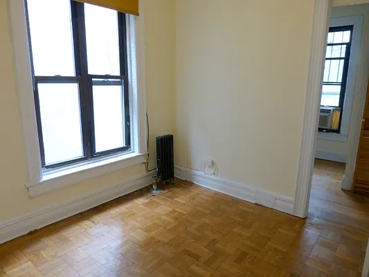 Rented by MNS | media 32