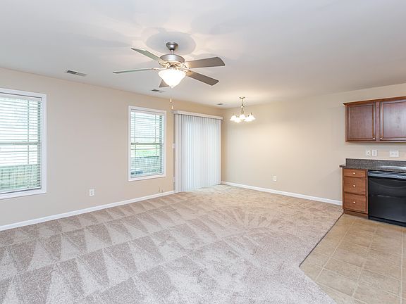 4th image of 3123 Daly Pl