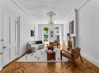 459 W 24th St #1, New York, NY 10011