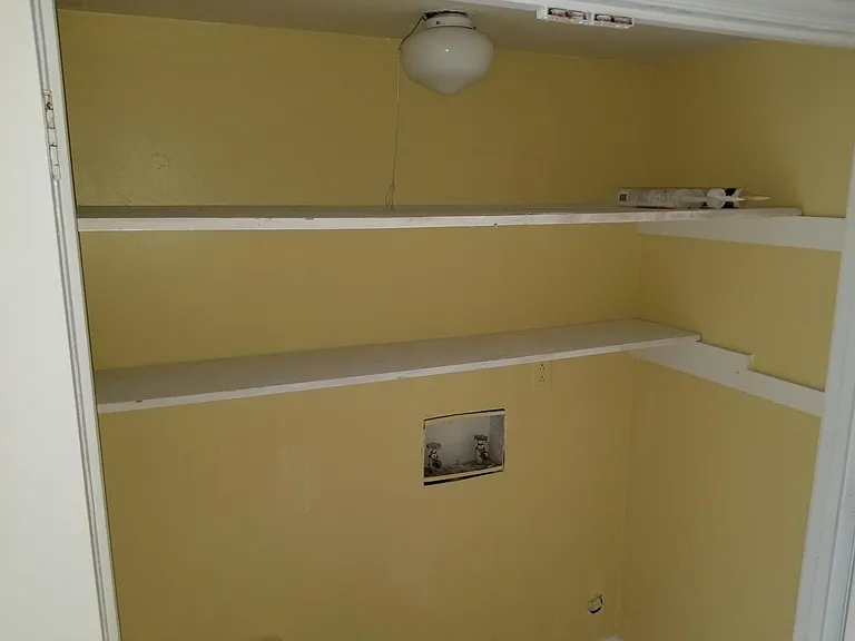 FULL ZISE LAUNDRY