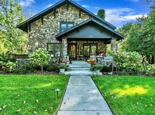 308 Main St, Fenton, MI 48430