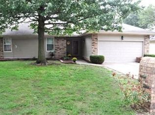 2058 S Western Ave, Springfield, MO 65807