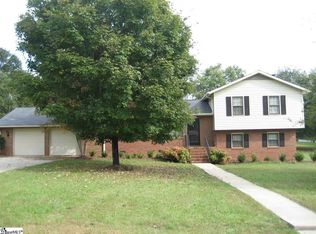 102 Shiloh Ln, Greenville, SC 29607