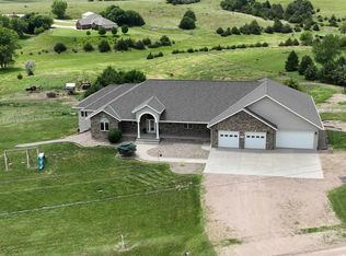 4710 Dove Hill Ave, Kearney, NE 68845