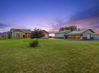 23925 Grass Lake Rd, Winsted, MN 55395