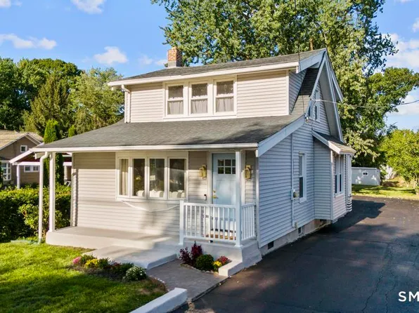178 South Montowese Street, Branford, CT 06405