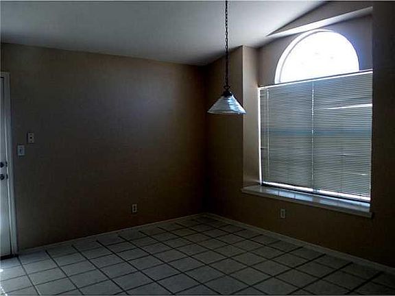3rd image of 4692 Robert Acosta Dr