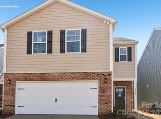 1418 Mammoth Rd, Hickory, NC 28602