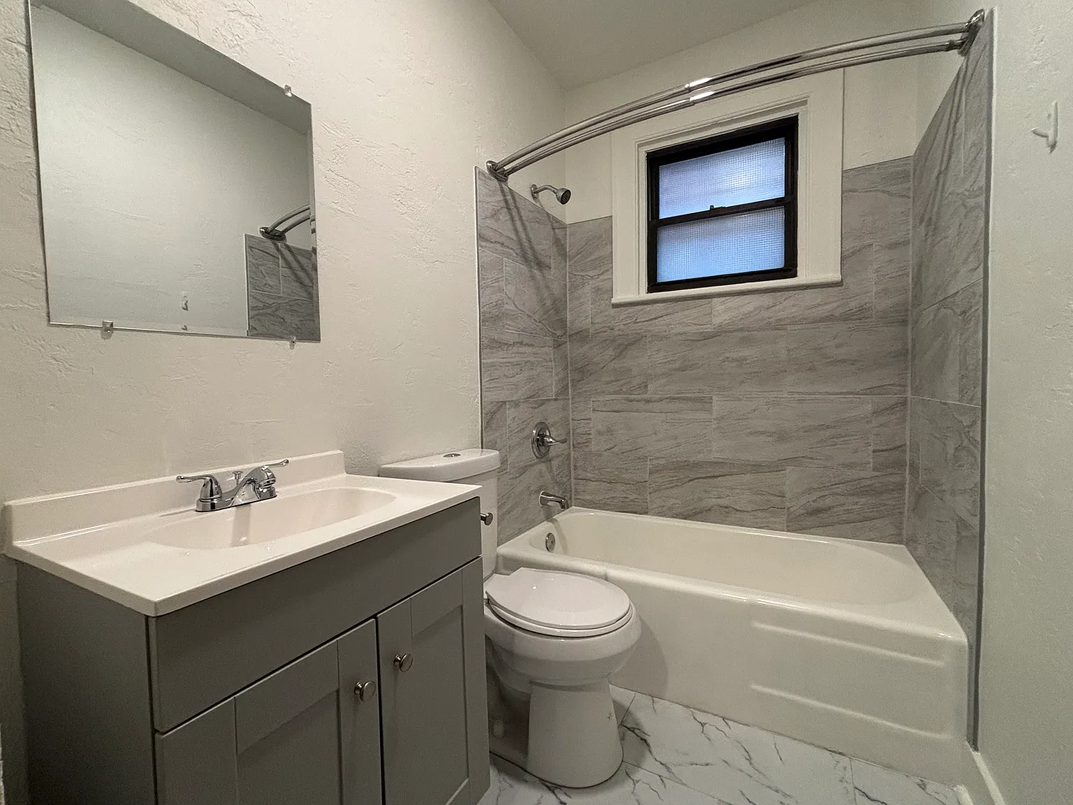 1 bed, 700 sqft, $825 — Photo 4